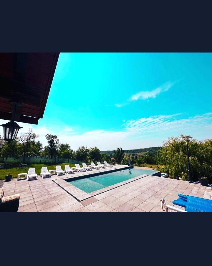 Agropensiunea Colev Stremt Exterior foto